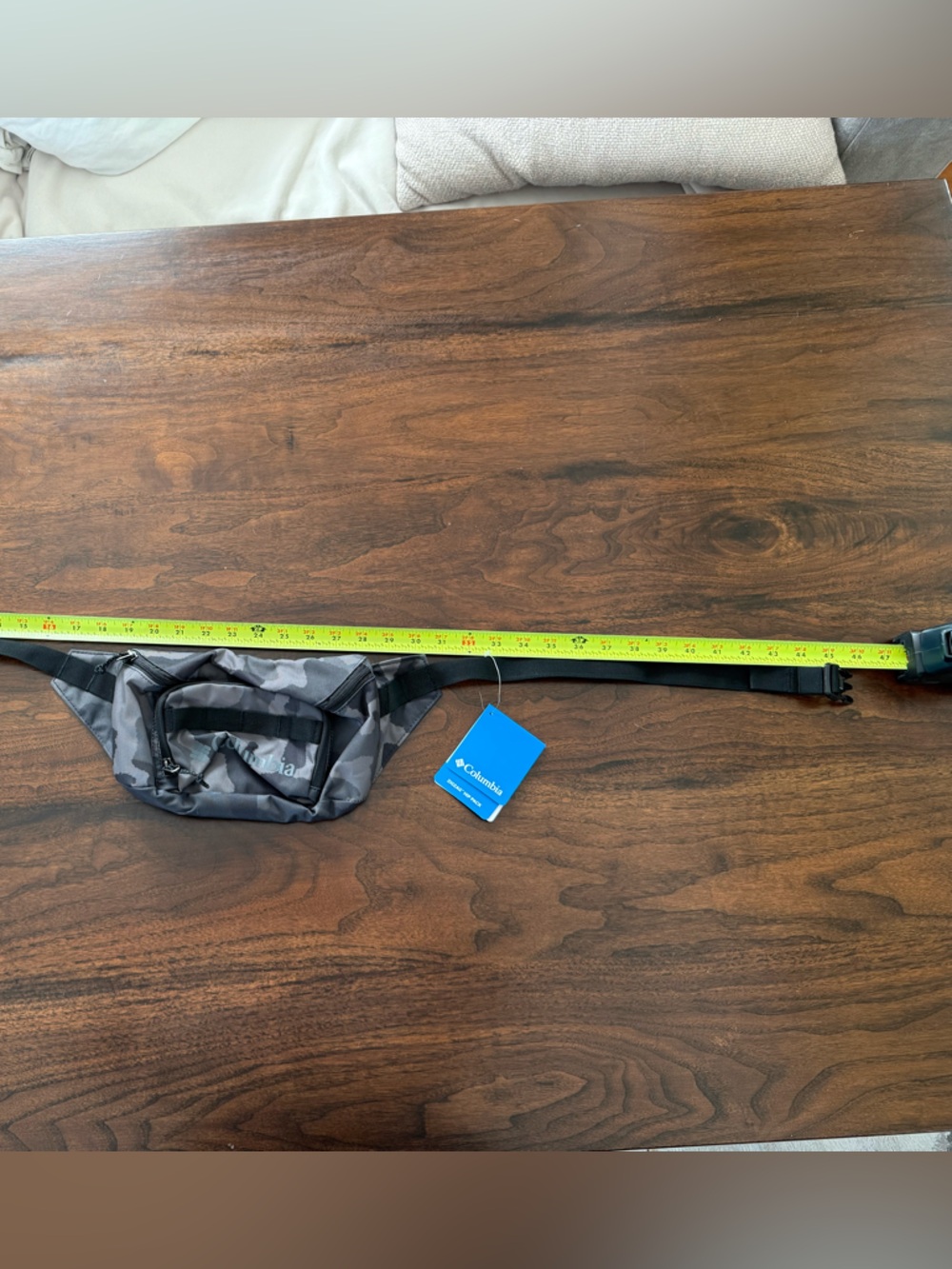 New NWT COLUMBIA Sportswear Fanny Pack Zip Waist Pouch Crossbody Bag Camouflage - Picture 5 of 5